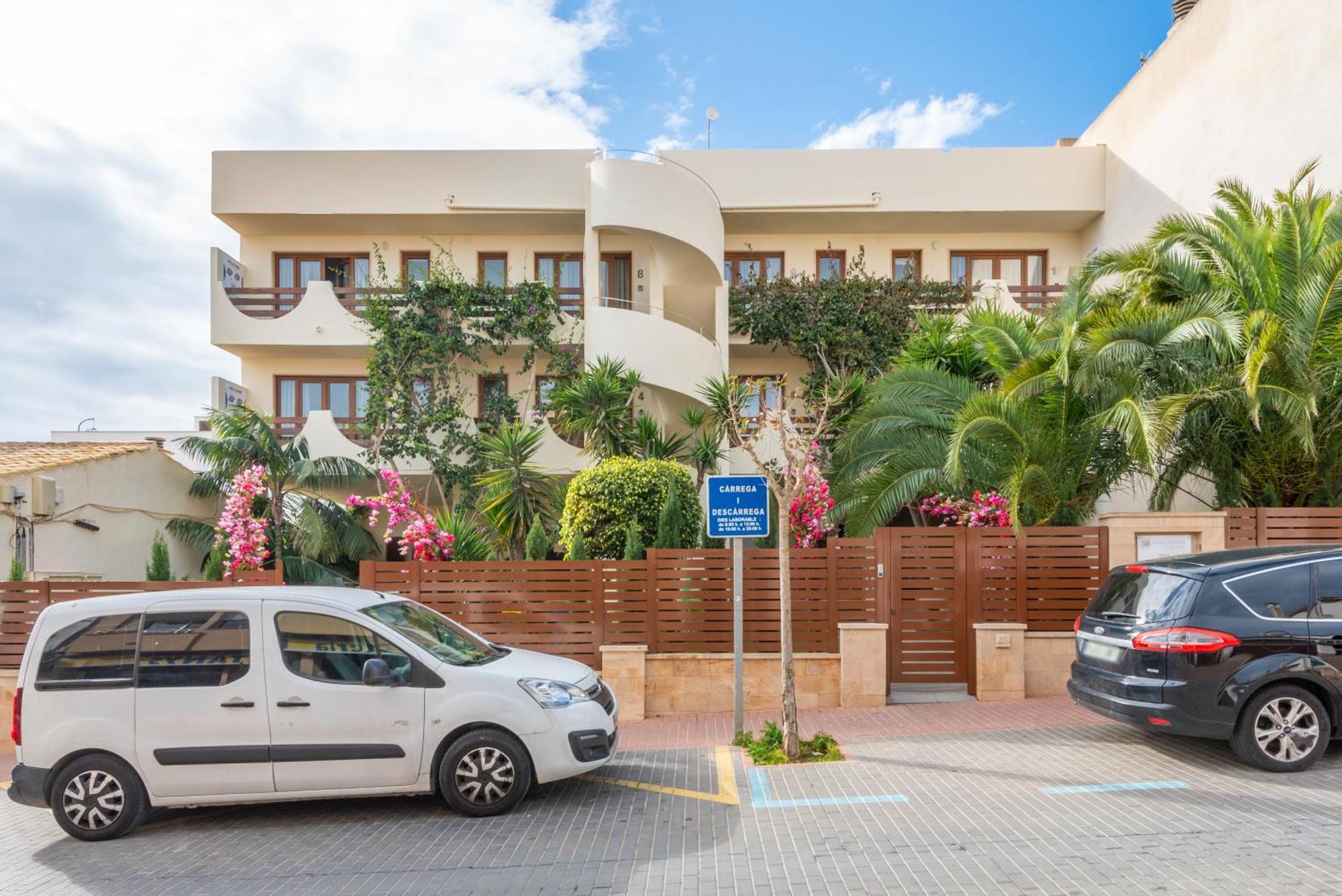 Apartamentos Estanques Colonia de Sant Jordi Dış mekan fotoğraf