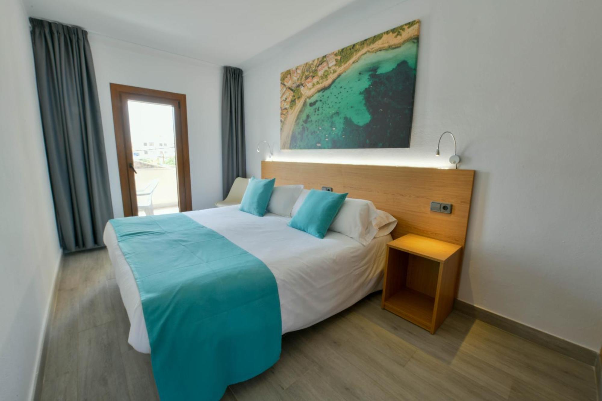 Apartamentos Estanques Colonia de Sant Jordi Dış mekan fotoğraf